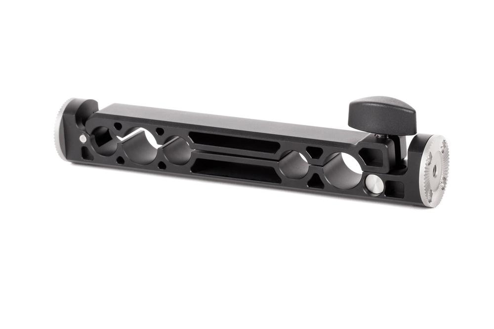 271200-Universal-ARRI-Rosette-Rod-Bracket-15mm-LW-15mm-Studio-19mm-2_1000x1000